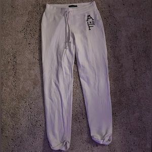 abercrombie and fitch white sweat pants